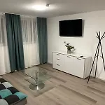 Stage4 Apartman *