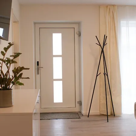 Apartment Stage4